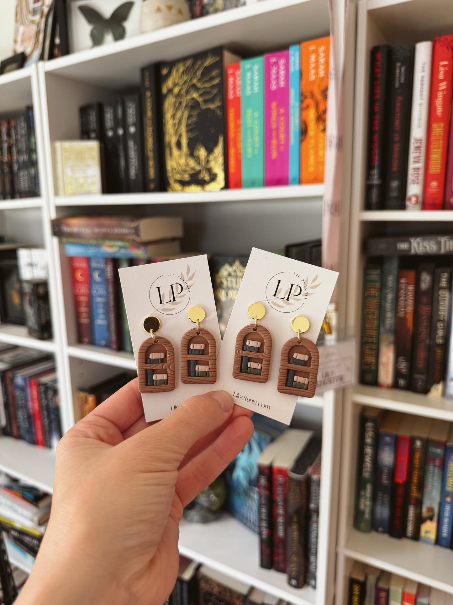 Bookshelf Dangles