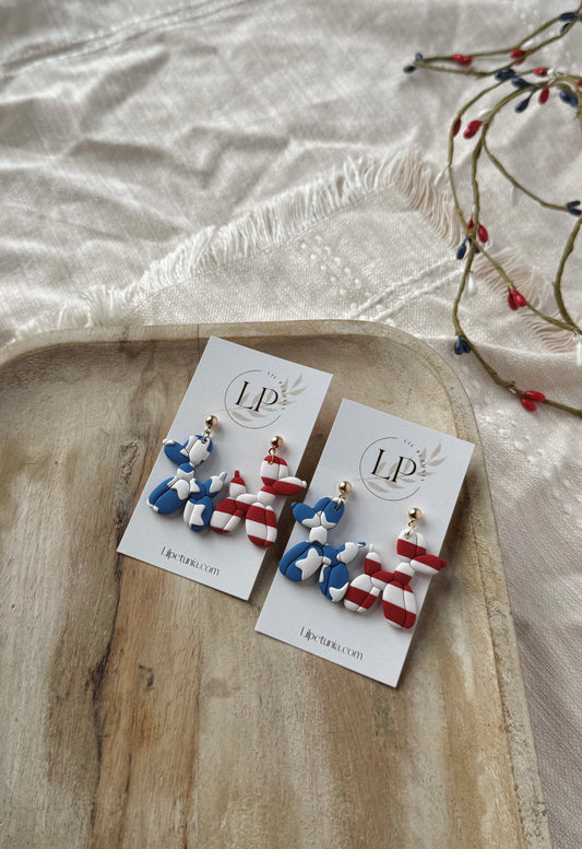 Patriotic Balloon Dogs